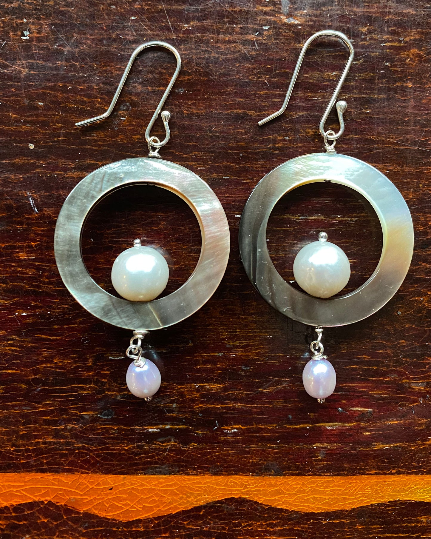 Shell Circle with White and Lavender Freshwater Pearls on Sterling Silver Ear Wires